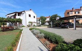 Apartments Mirela
